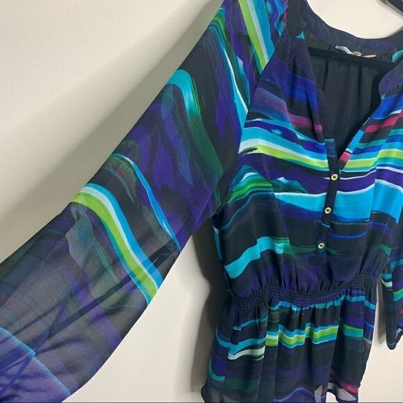 Calvin Klein small peplum long sleeve top (B1) - Picture 3 of 9